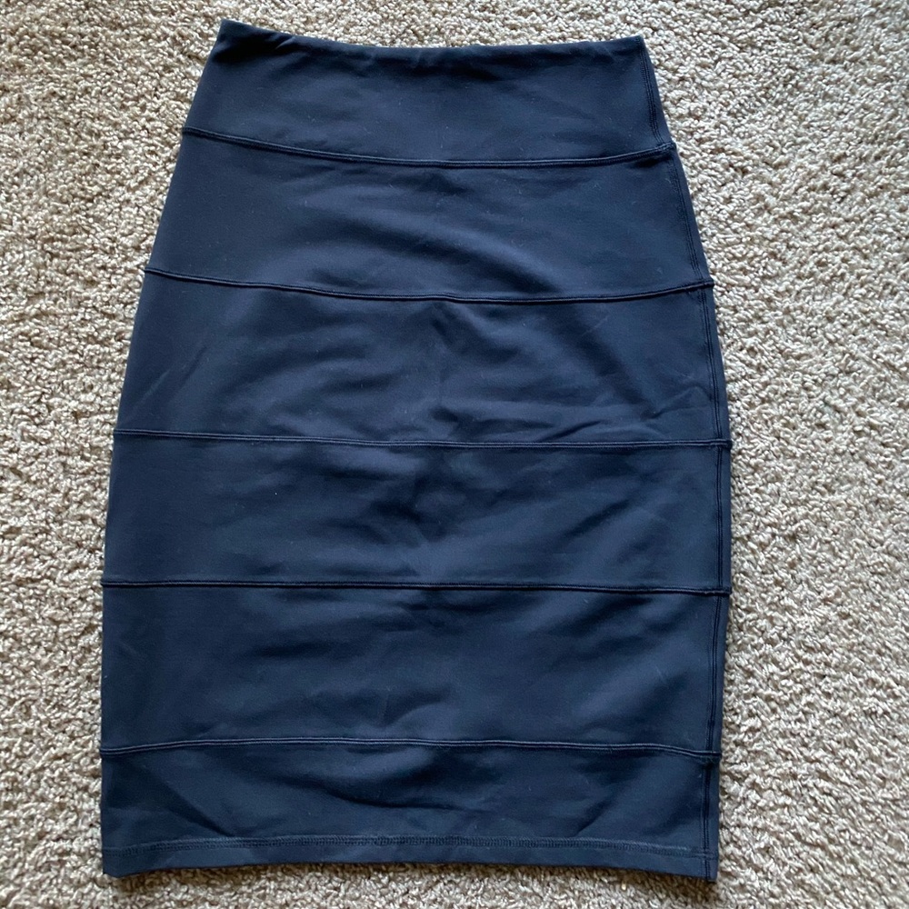 Lululemon Yoga over skirt